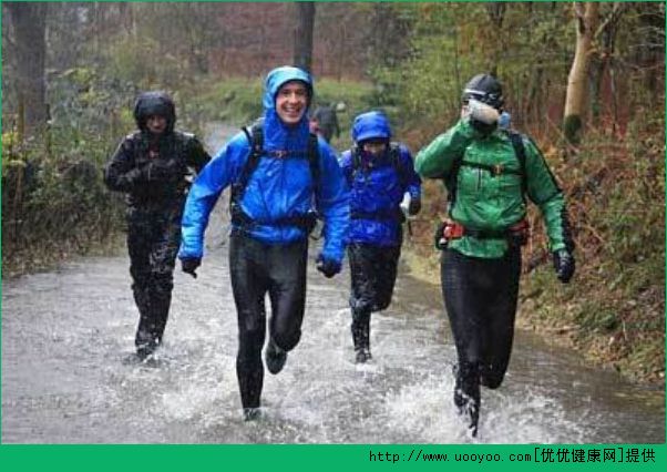 登山時下暴雨怎麼辦？登山時如何預防危險？(2)
