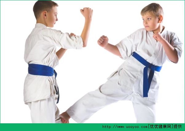 空手道和散打哪個厲害?空手道和散打的區別是什麼?(2)