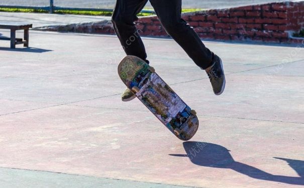 滑板可以帶到地鐵上嗎?滑板是地鐵禁止攜帶的嗎?(3)